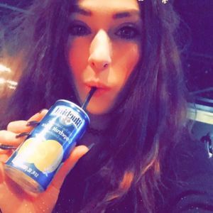 Meet your Posher, Ally